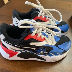 Puma sonic sneakers